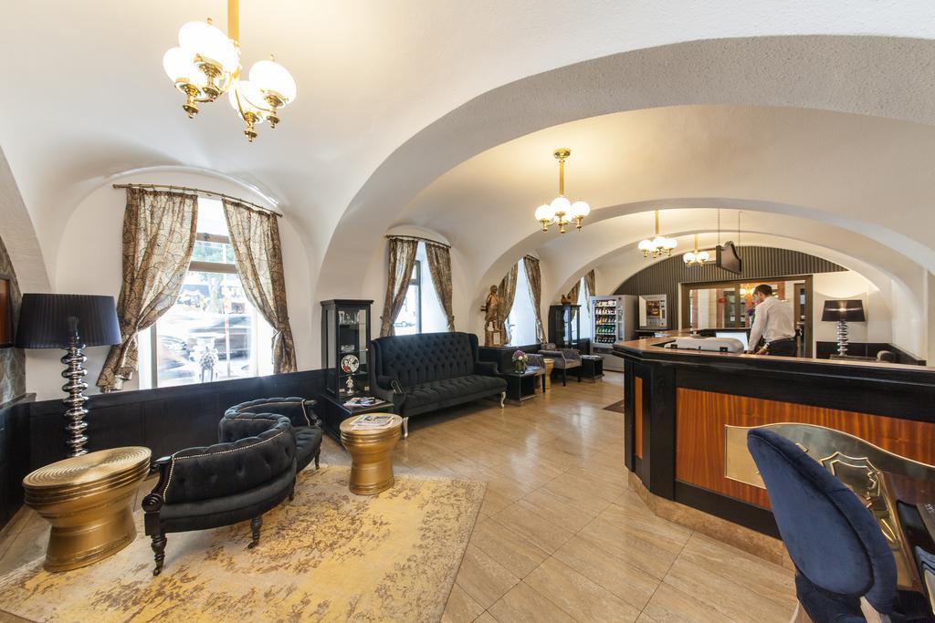 Novum Hotel Cristall Wien Messe Exterior foto