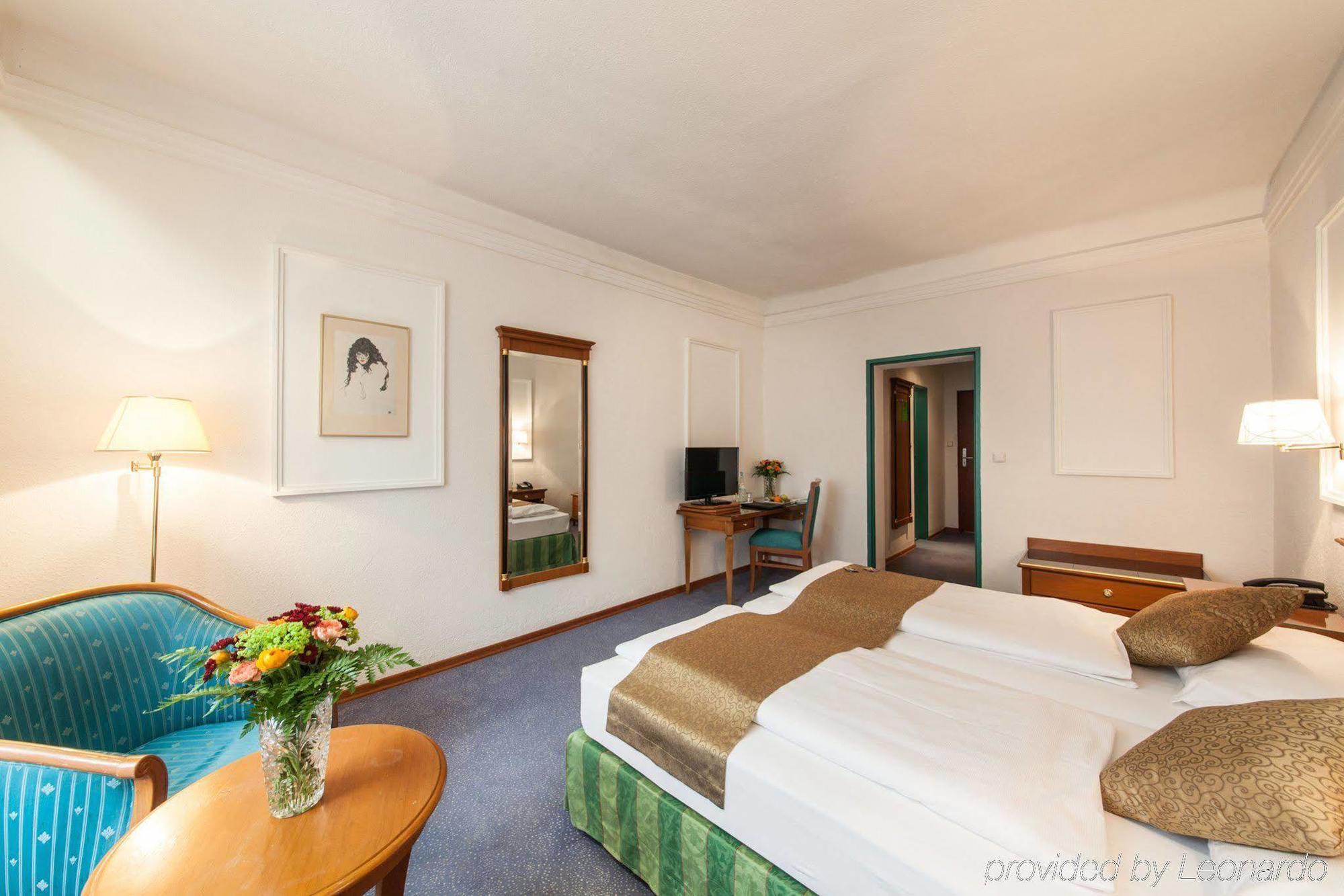 Novum Hotel Cristall Wien Messe Exterior foto