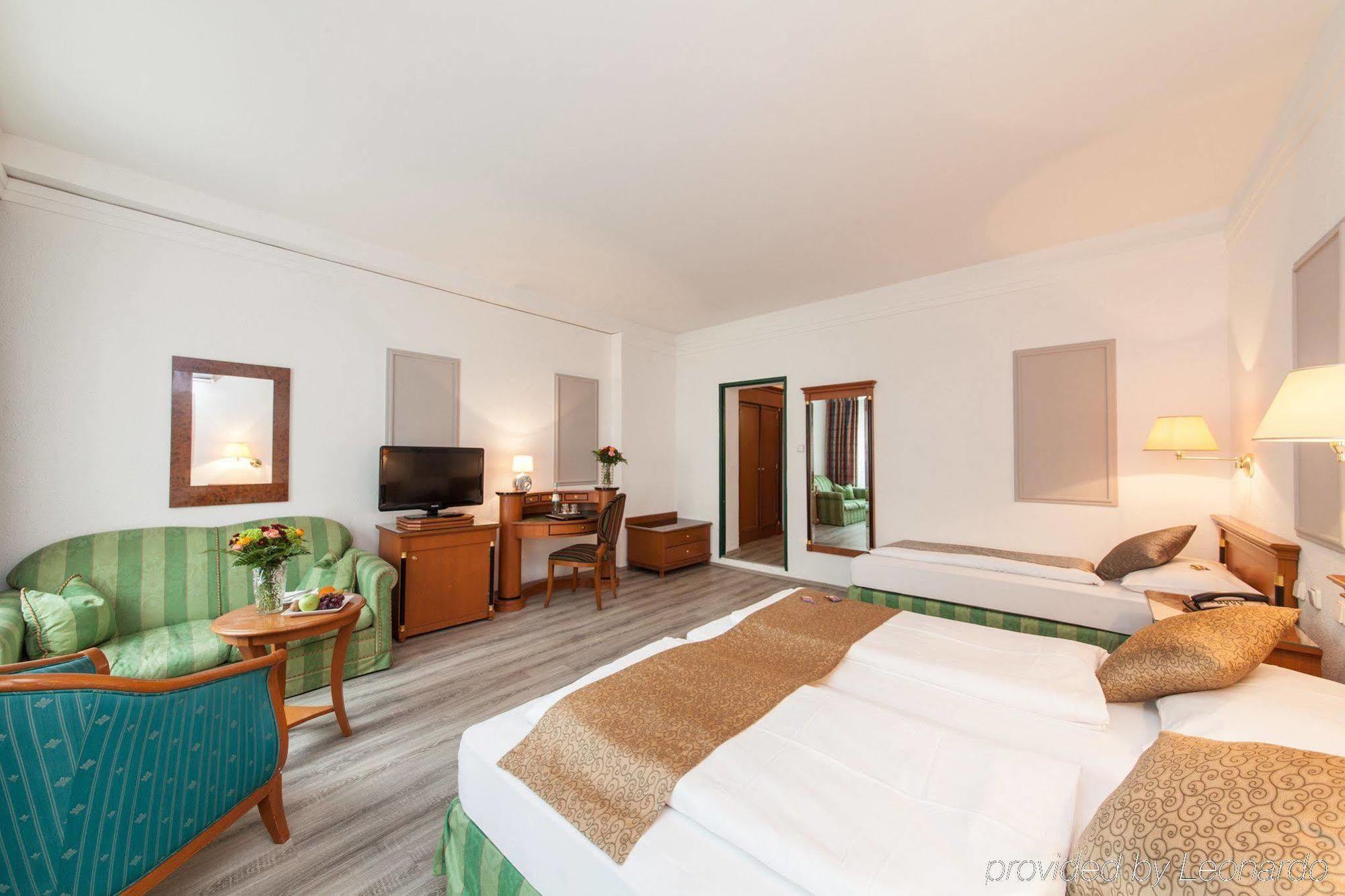 Novum Hotel Cristall Wien Messe Exterior foto