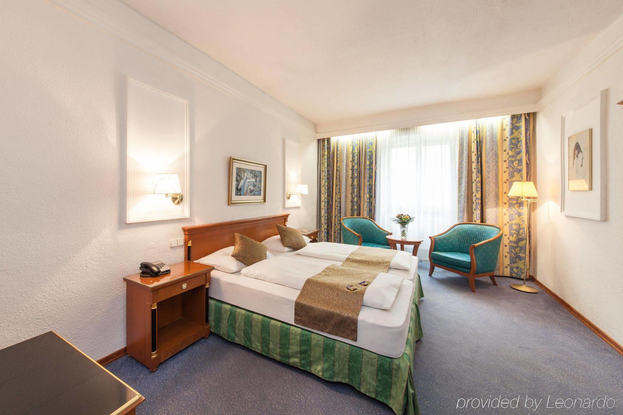 Novum Hotel Cristall Wien Messe Exterior foto