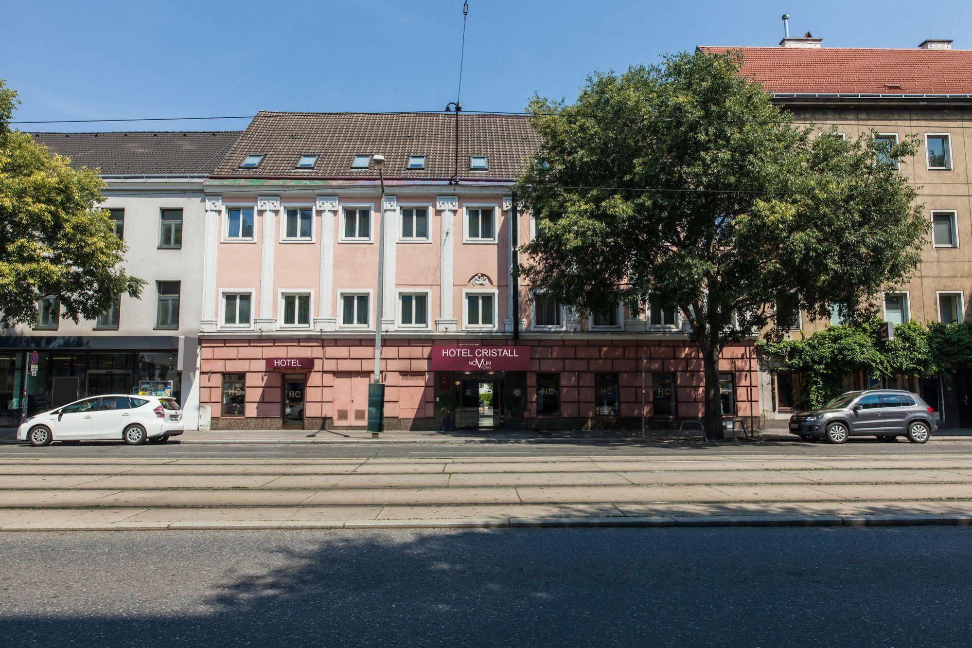 Novum Hotel Cristall Wien Messe Exterior foto